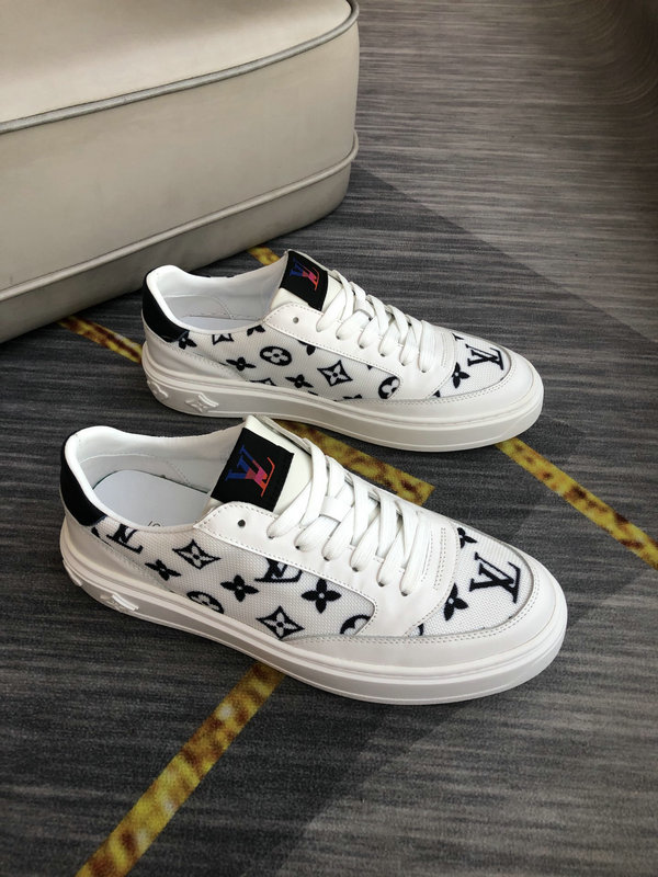 men LV shoes-286